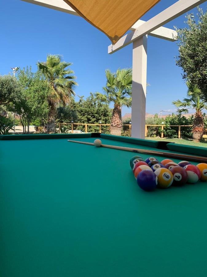 Luxury Villa Karteros Bagian luar foto