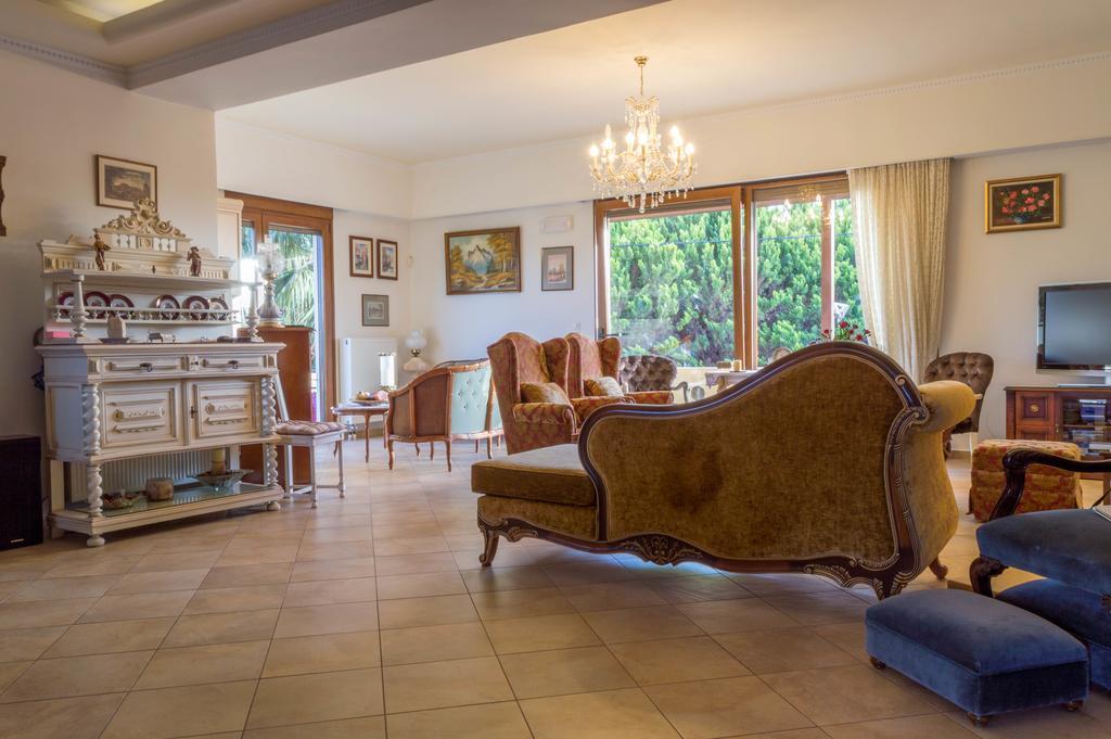 Luxury Villa Karteros Bagian luar foto