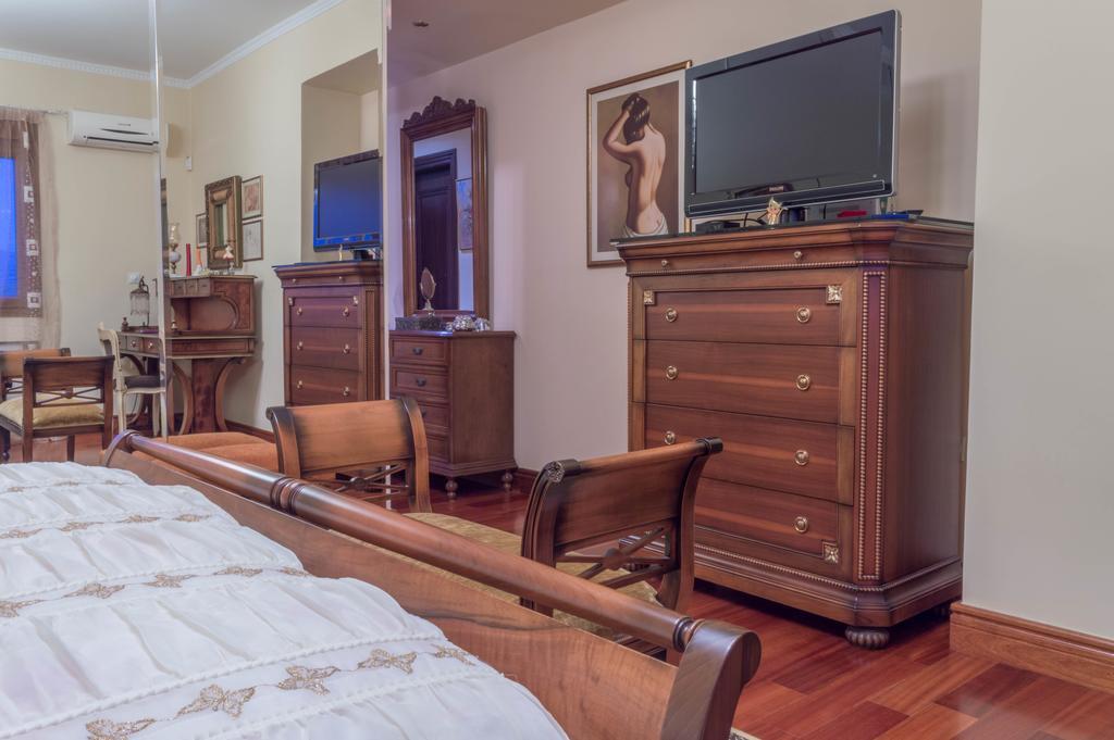 Luxury Villa Karteros Bagian luar foto