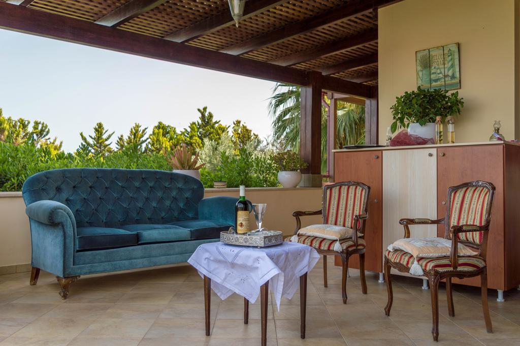 Luxury Villa Karteros Bagian luar foto
