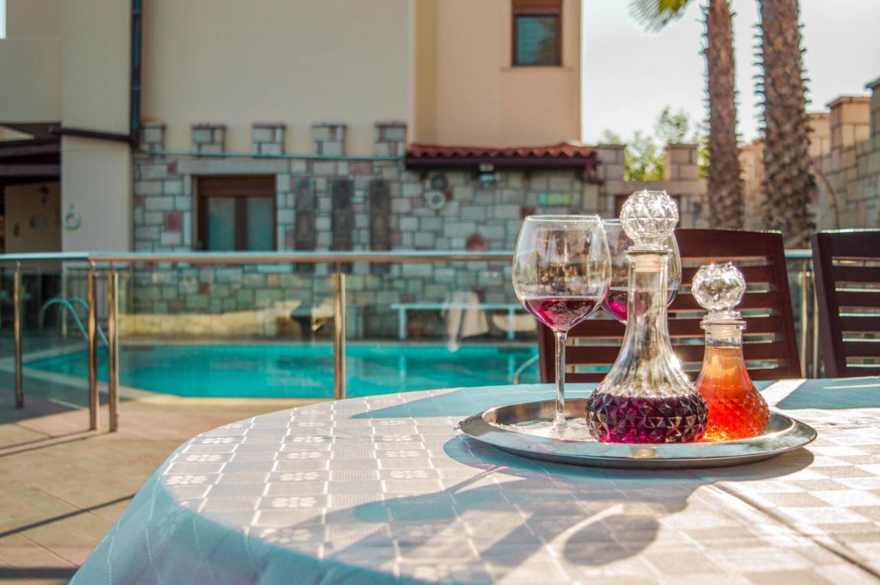 Luxury Villa Karteros Bagian luar foto
